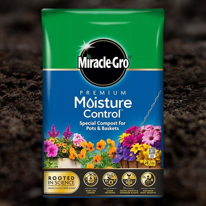 Miracle-Gro Premium Moisture Control Compost - 40 Litre